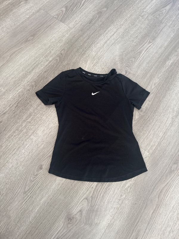 Nike stuttermabolur