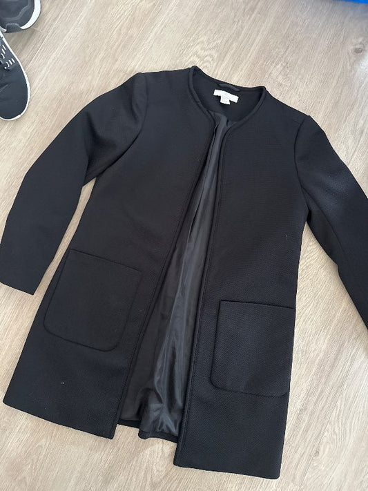 Jakkakápa svartur h&m