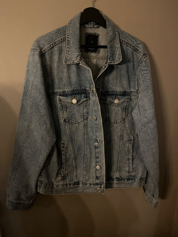 T new look gallajakki