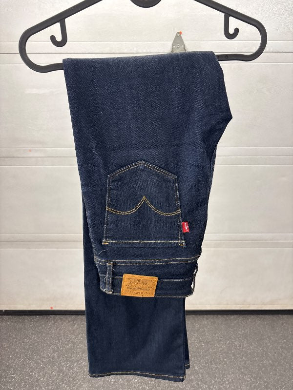 Levis gallabuxur