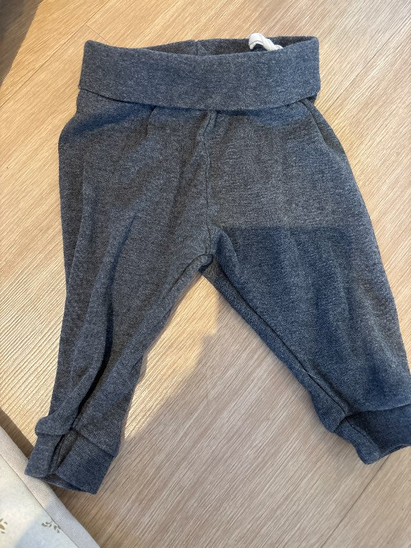 Hm buxur gdökkgraar