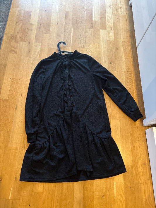 Svartur kjóll