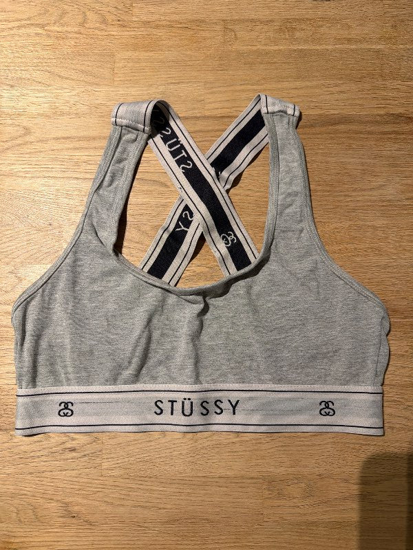 Toppur- Stüssy grár