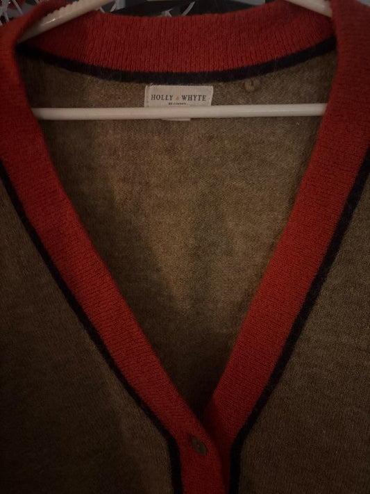 Peysa brún og rauð