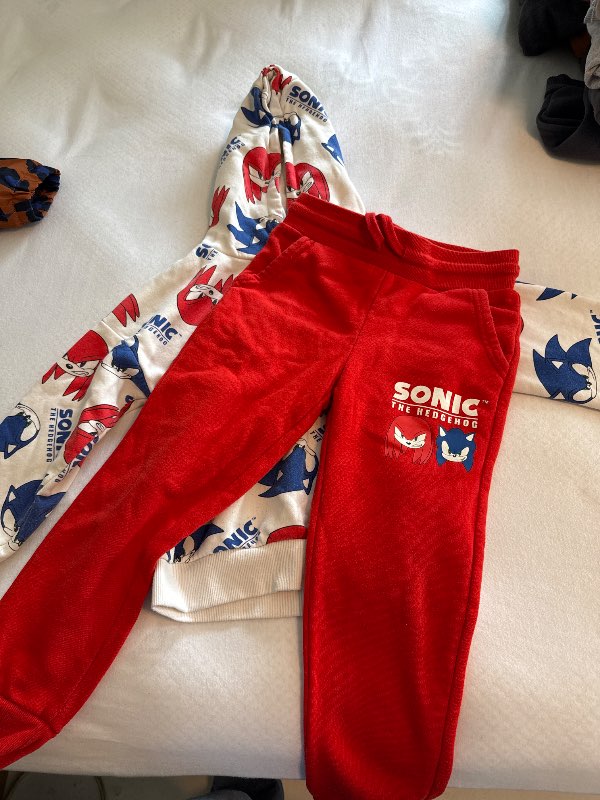 Sonic sett