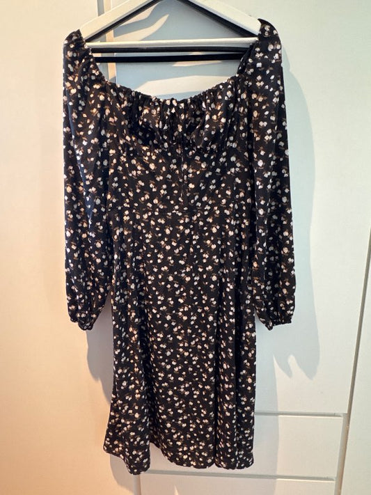 Shirt with flowers