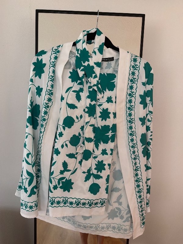 Green pants and top cover set