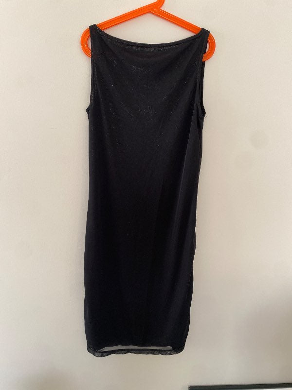 Svartur þröngur kjóll