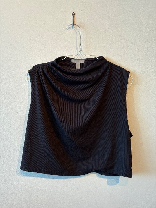 Svartur crop top