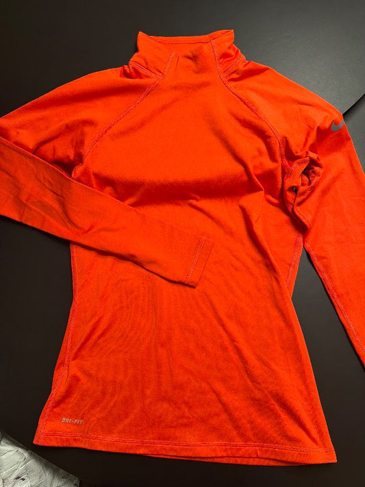 G Rauð nike peysa M