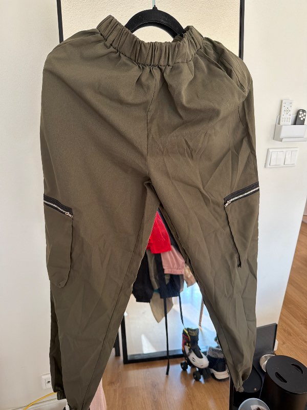 Darn green cargo pants