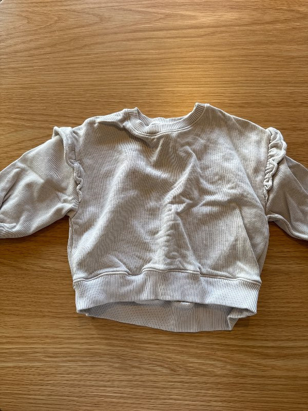 Play Up peysa beige