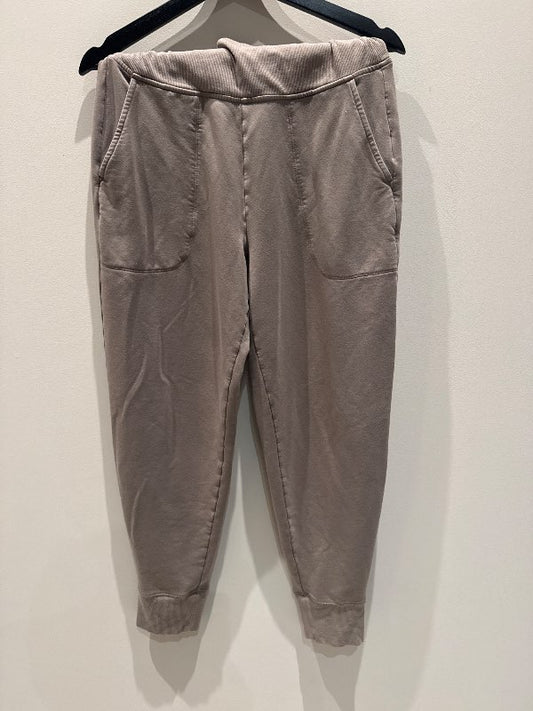 Buxur/ Athleta