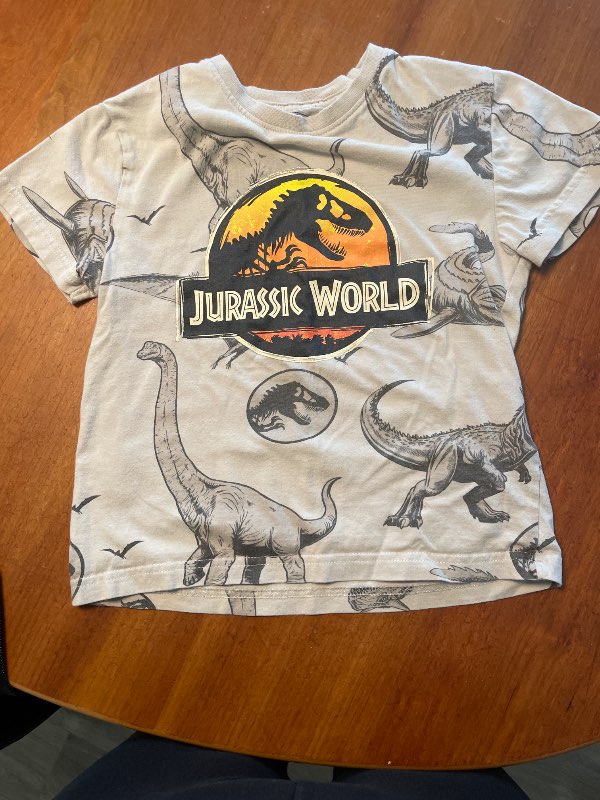 Jurassic World bolur