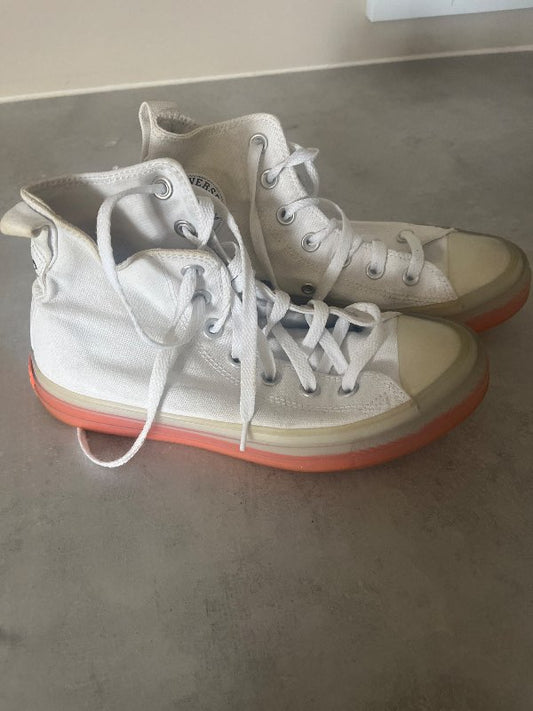Converse hvítir