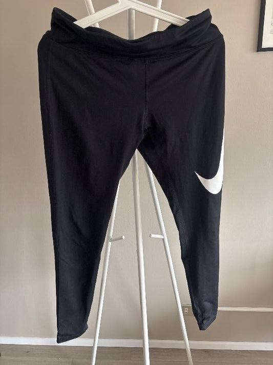 Nike ræktabuxur
