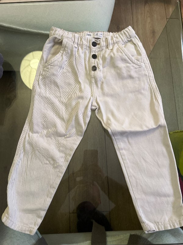 Zara hvítar gallabuxur