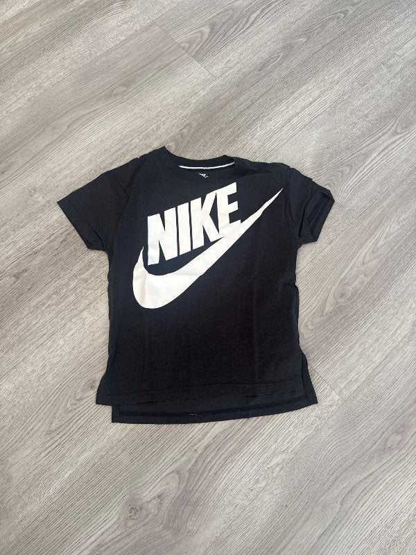 Nike stuttermabolur