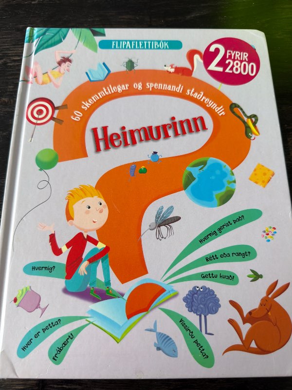 Bók - heimurinn
