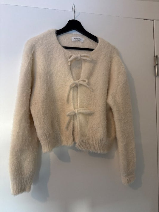 Stradivarius loðin golla