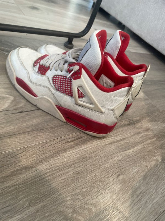 Jordan 4