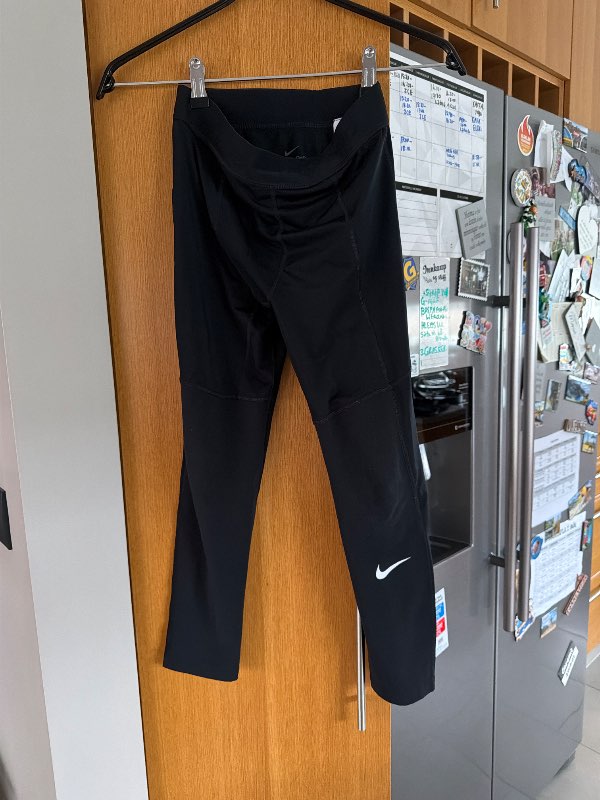Nike pro dri fit innanundir buxur