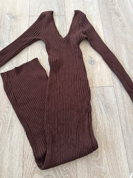 Fashion nova brúnn kjóll