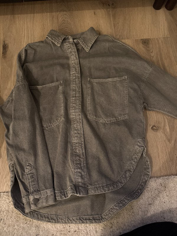 Zara græn skyrtu/jakki