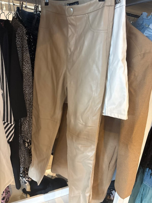 Buxur pleður