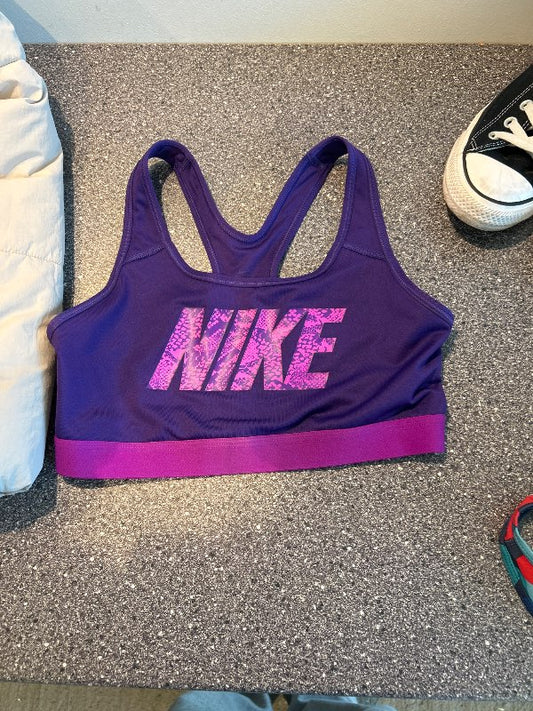 Nike tröppur fjólublár