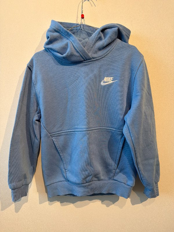 Nike hettupeysa