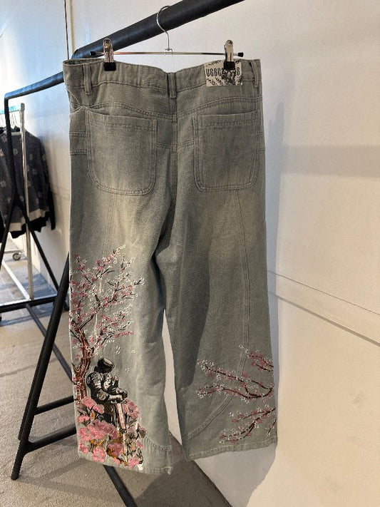 A - Gallabuxur cherry blossom