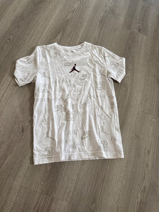 Nike bolur
