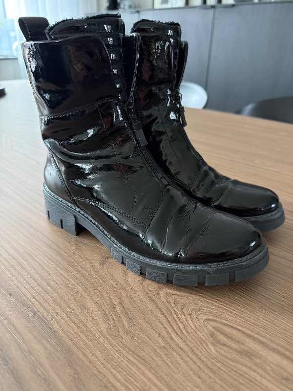 Ara boots
