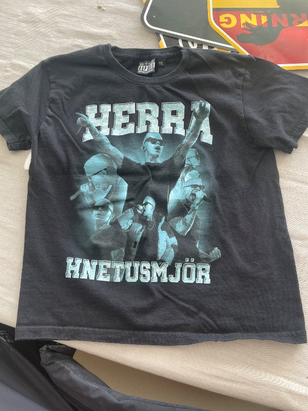 Herra Hnetusmjör bolur