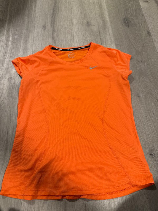 Nike T-shirt
