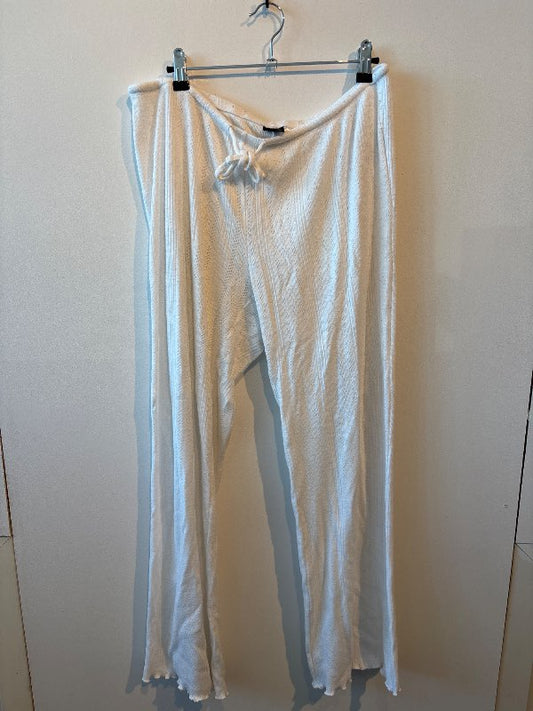 Gina Tricot Hvítar buxur