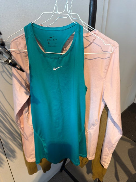 Nike bolur