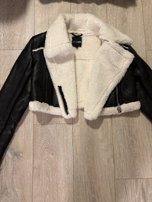 Fashion nova, stuttur jakki