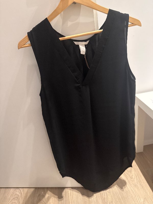 Svartur síður toppur