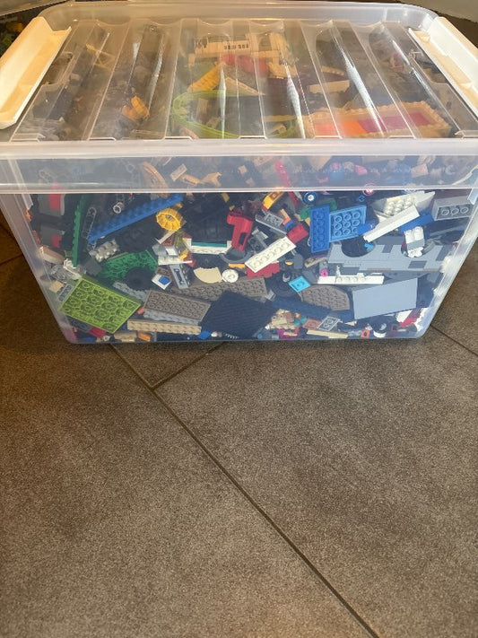 Lego blandað