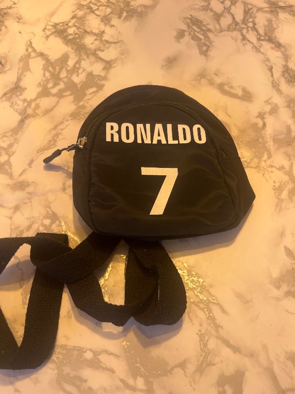 G Ronaldo veski