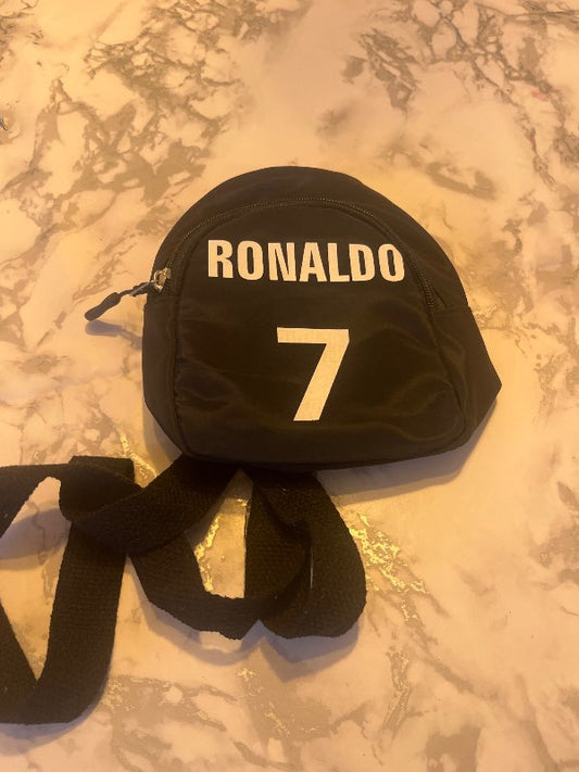 G Ronaldo veski