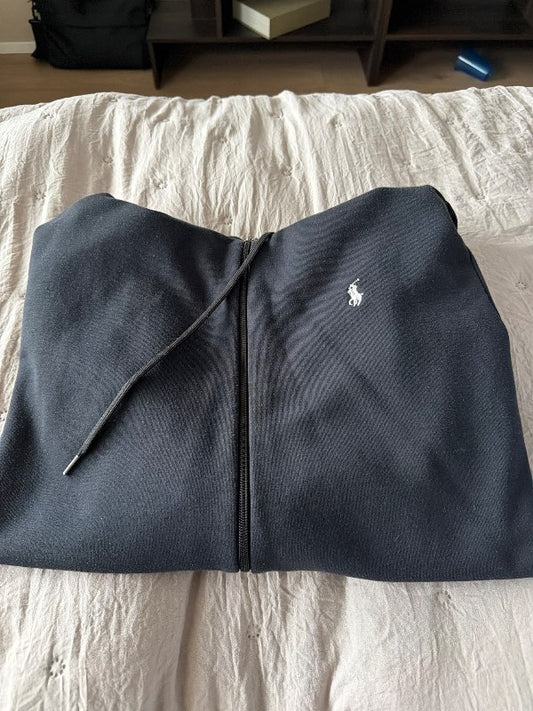 Polo Hettupeysa