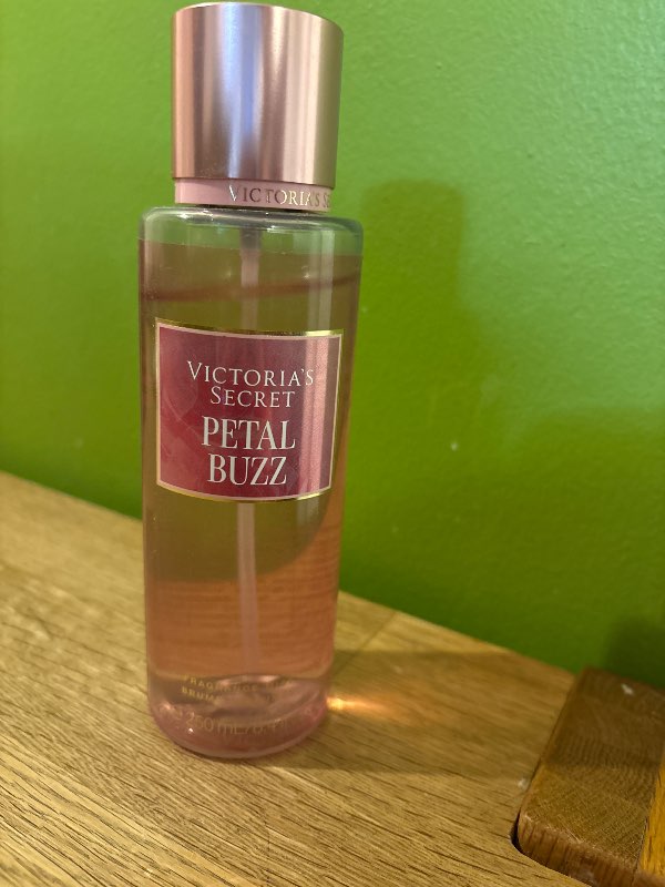 VS Petal Buzz