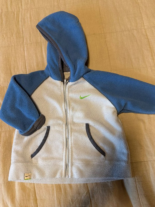 Nike flíspeysa