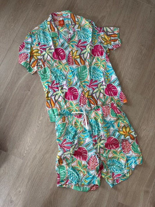 Sumardress stuttbuxur & skyrta