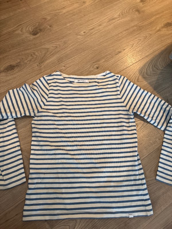Röndóttur langermabolur