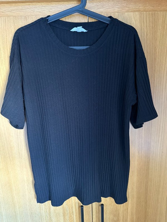 H&M svartur bolur