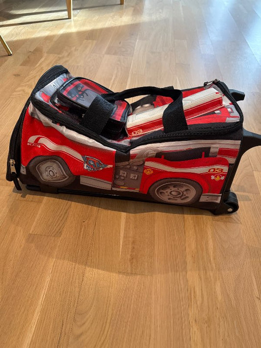 Taska Hvolpasveit á hjólum